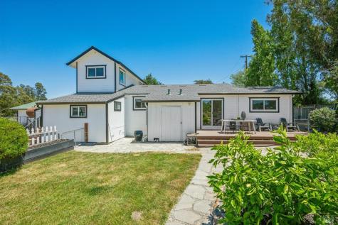 5370 Daywalt Lane Sebastopol CA 95472