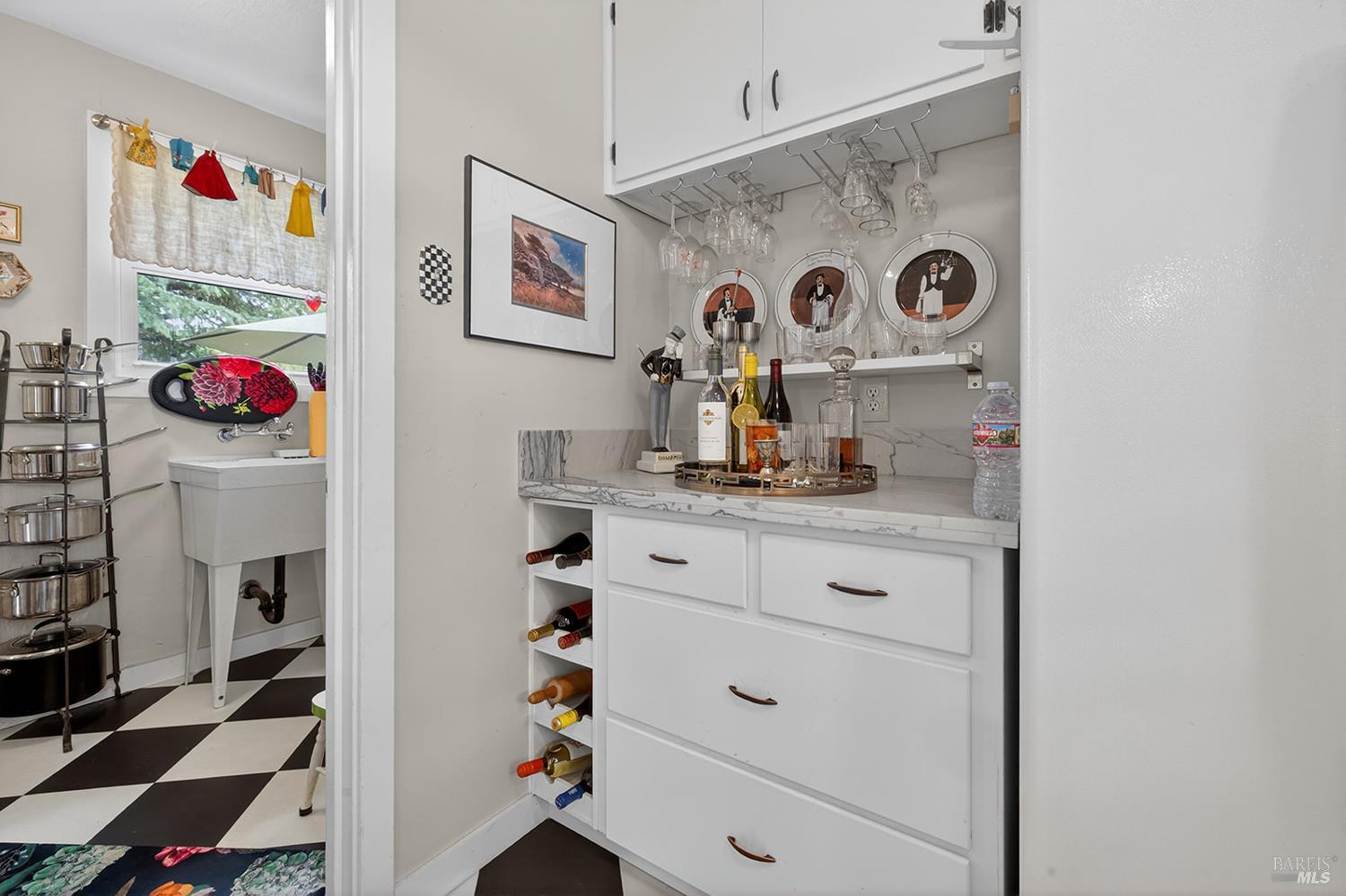 1832 Wright Street Santa Rosa CA 95404