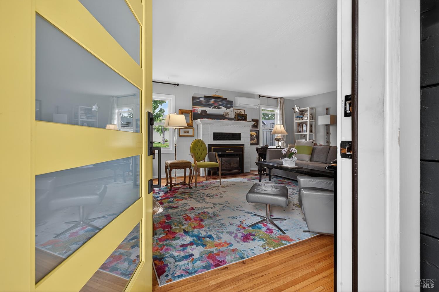 1832 Wright Street Santa Rosa CA 95404