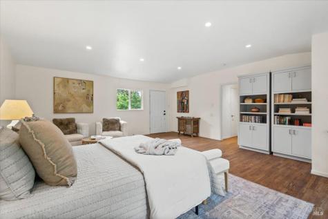 7960 Bella Vista Drive Sebastopol CA 95472