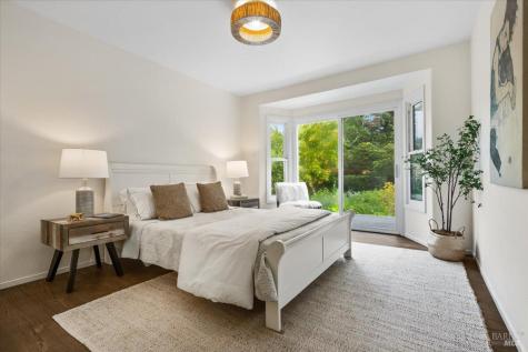 7960 Bella Vista Drive Sebastopol CA 95472