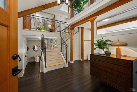 700 Ellis Court Sebastopol CA 95472