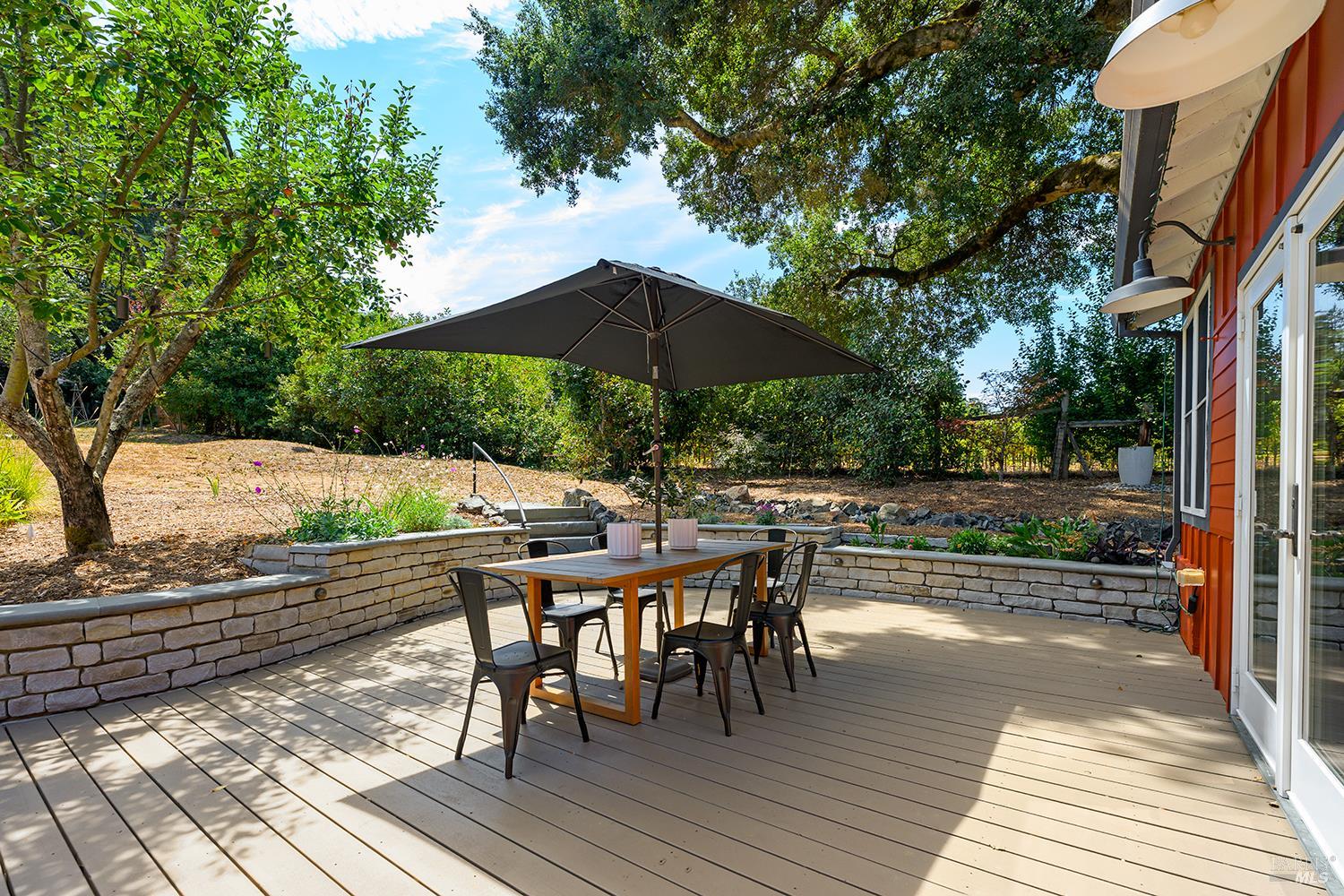 700 Ellis Court Sebastopol CA 95472