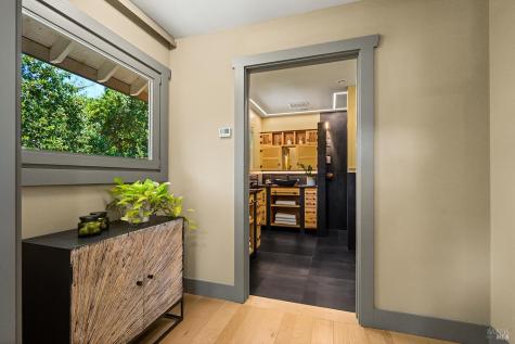 700 Ellis Court Sebastopol CA 95472