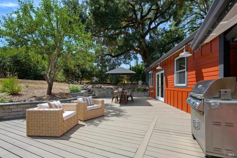 700 Ellis Court Sebastopol CA 95472