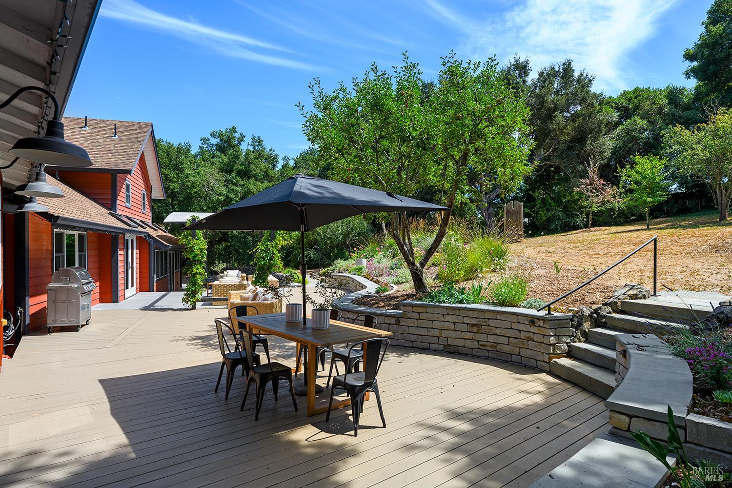 700 Ellis Court Sebastopol CA 95472