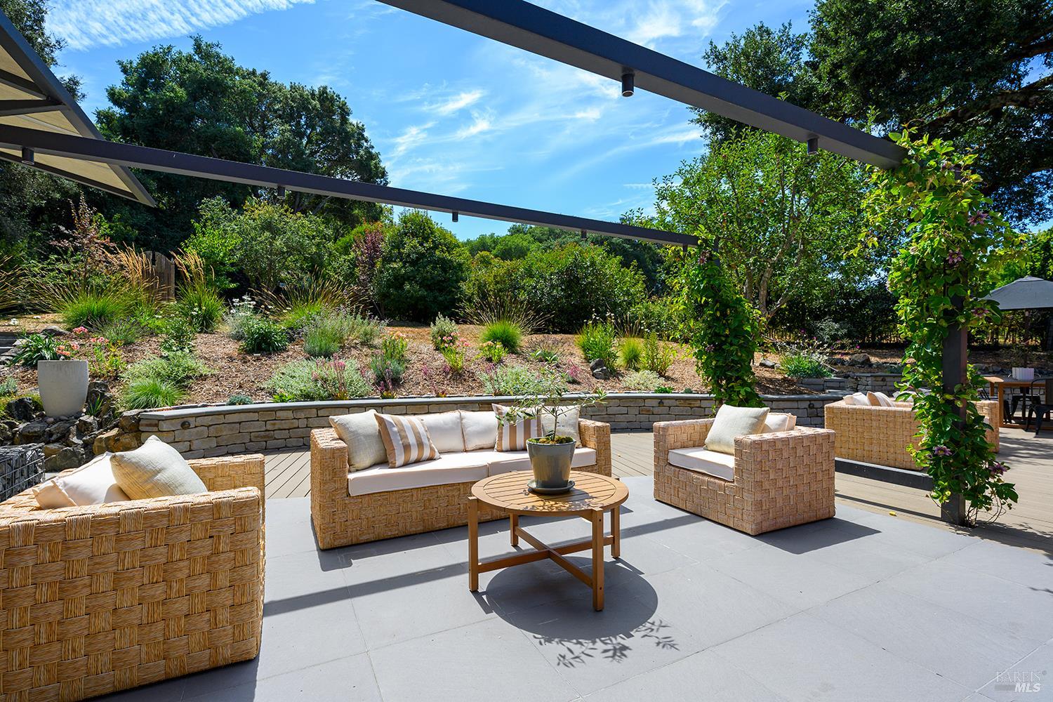 700 Ellis Court Sebastopol CA 95472