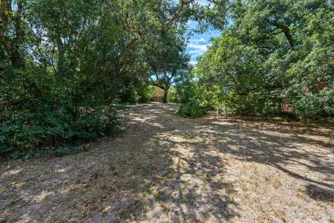 700 Ellis Court Sebastopol CA 95472