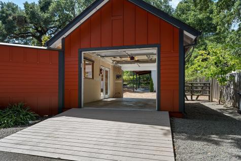 700 Ellis Court Sebastopol CA 95472