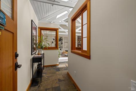 700 Ellis Court Sebastopol CA 95472