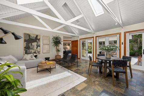 700 Ellis Court Sebastopol CA 95472