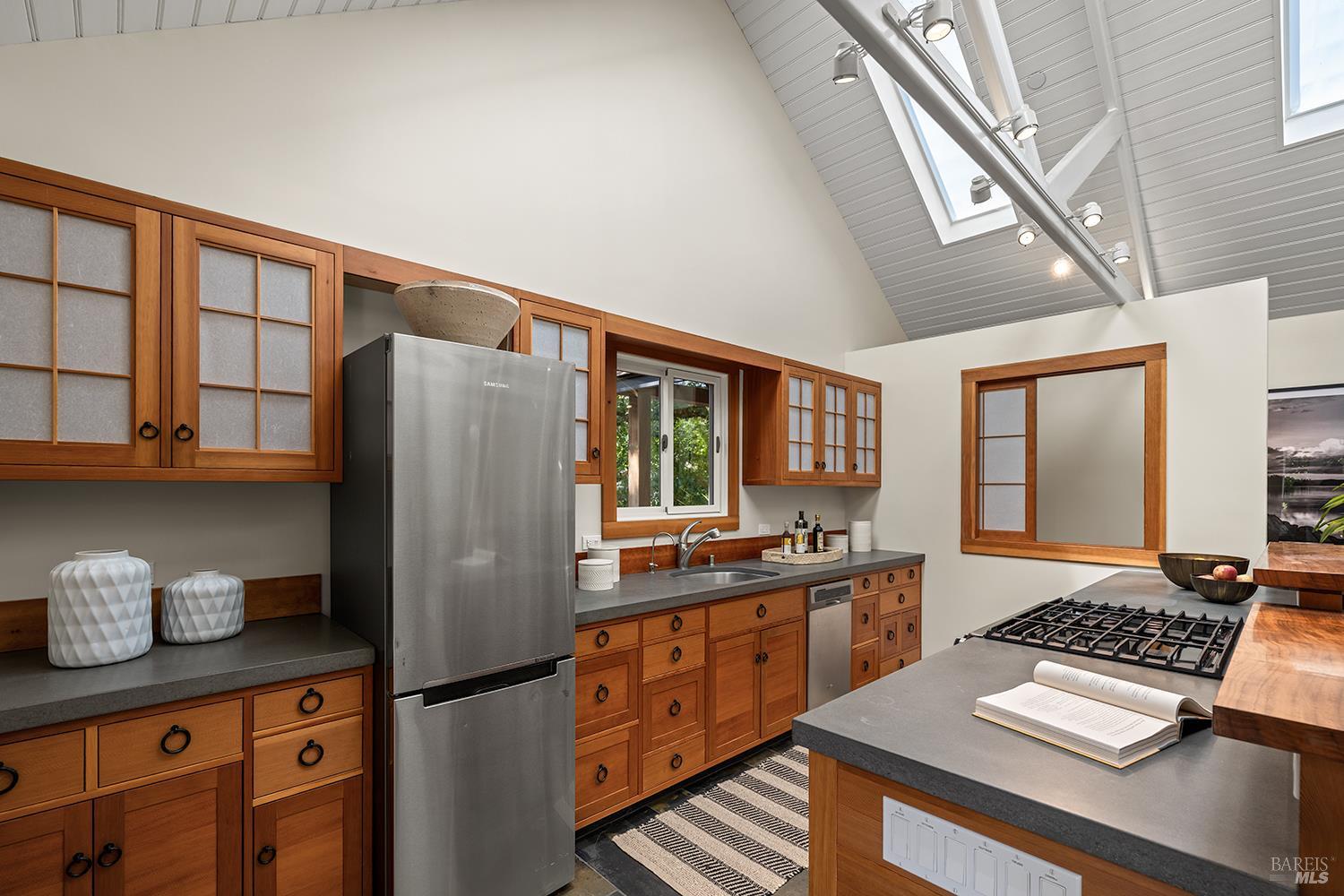 700 Ellis Court Sebastopol CA 95472