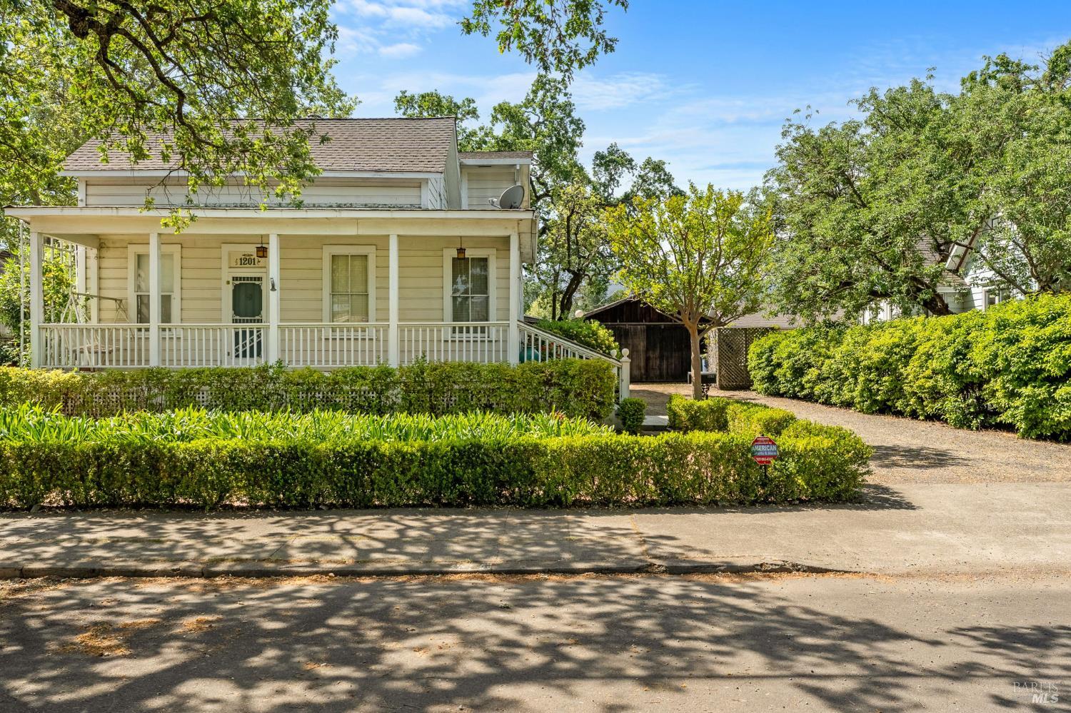 1201 Edwards Street St. Helena CA 94574