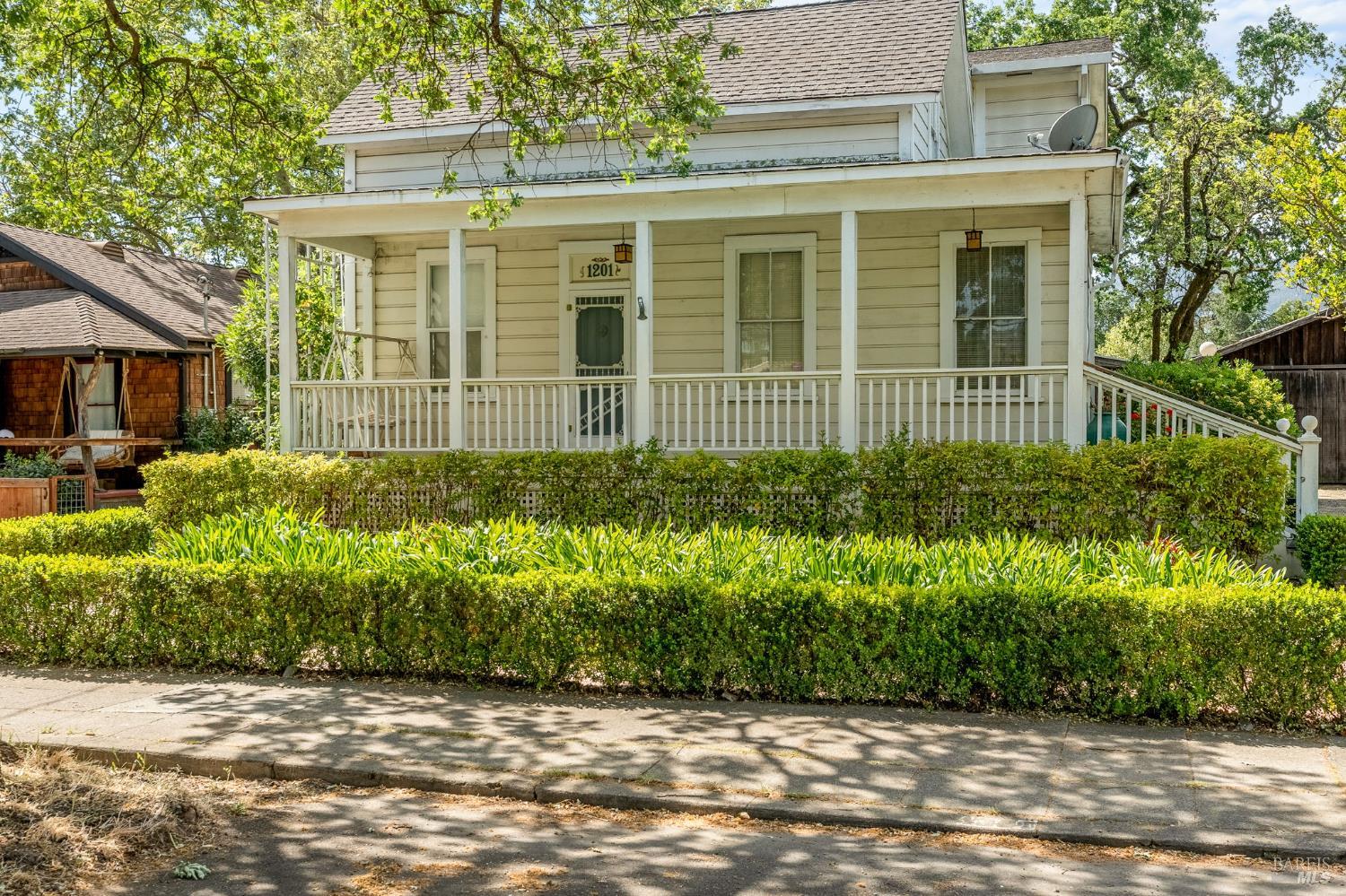 1201 Edwards Street St. Helena CA 94574