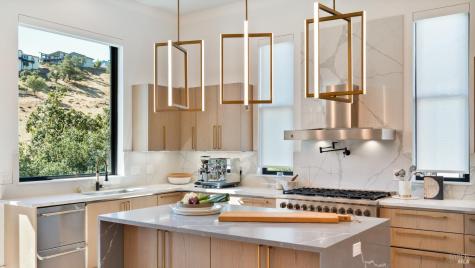 3735 Lakebriar Place Santa Rosa CA 95403