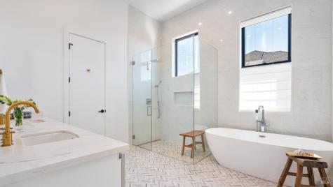 3735 Lakebriar Place Santa Rosa CA 95403