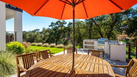 3735 Lakebriar Place Santa Rosa CA 95403