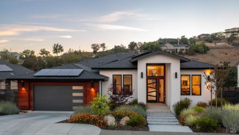 3735 Lakebriar Place Santa Rosa CA 95403