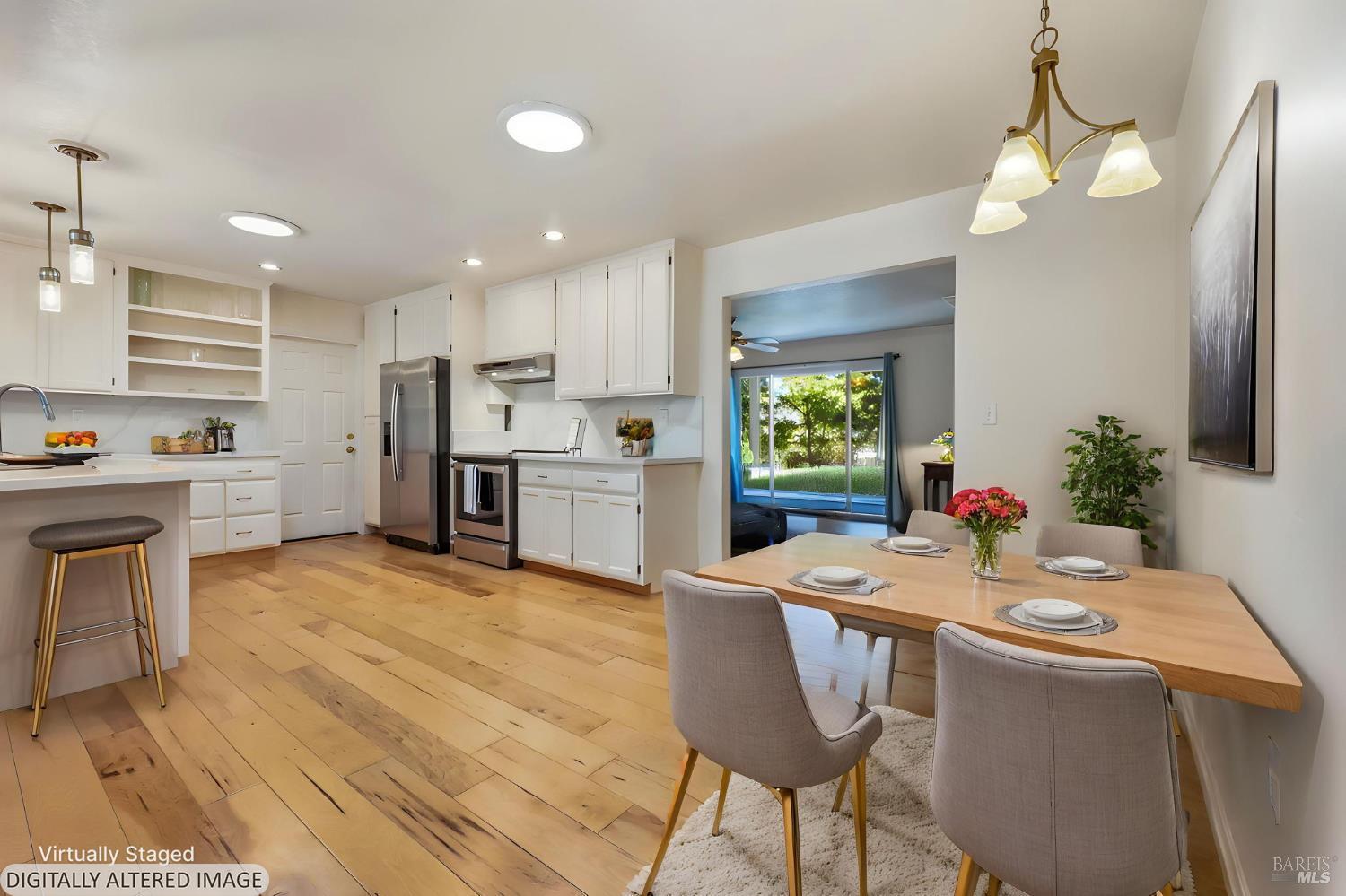 180 Barrio Way Windsor CA 95492