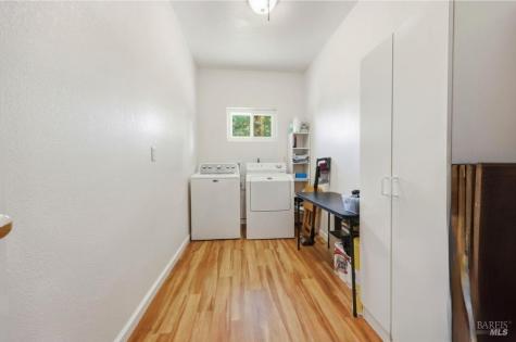 180 Barrio Way Windsor CA 95492