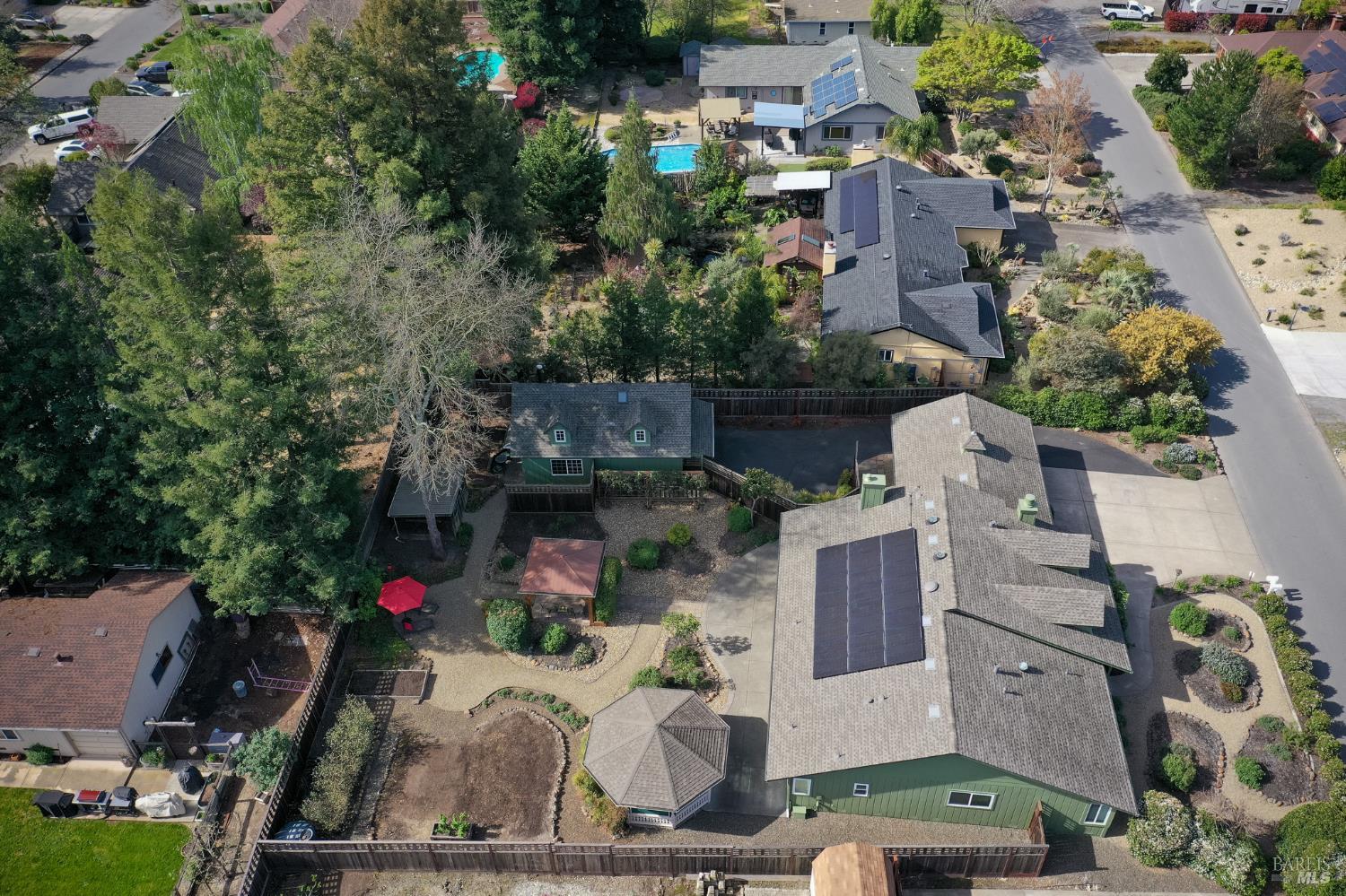 180 Barrio Way Windsor CA 95492
