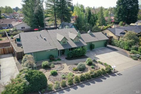 180 Barrio Way Windsor CA 95492