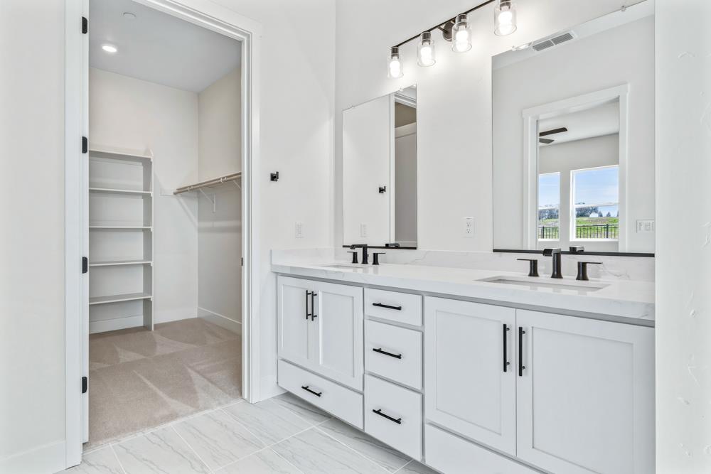 14830 Grace Warren Way Sloughhouse CA 95683