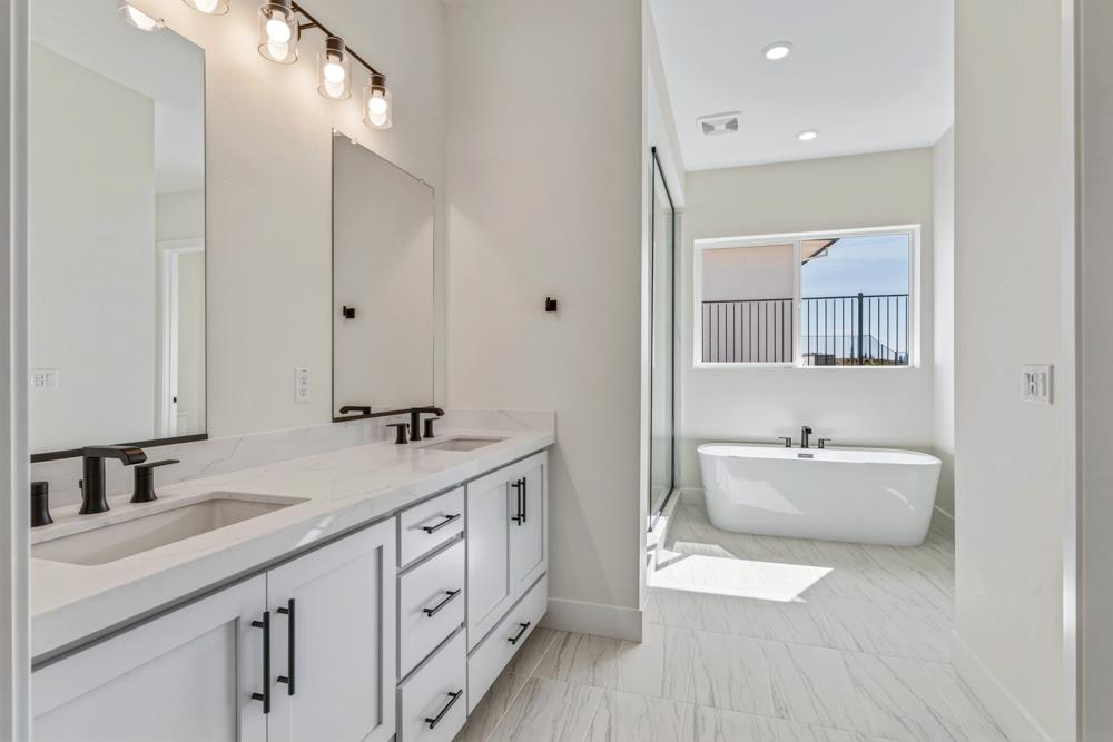 14830 Grace Warren Way Sloughhouse CA 95683