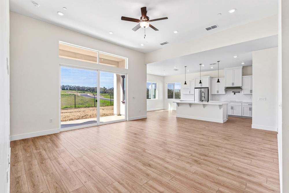 14830 Grace Warren Way Sloughhouse CA 95683