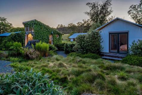 4707 Bloomfield Road Petaluma CA 94952