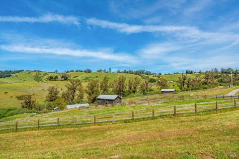 4707 Bloomfield Road Petaluma CA 94952