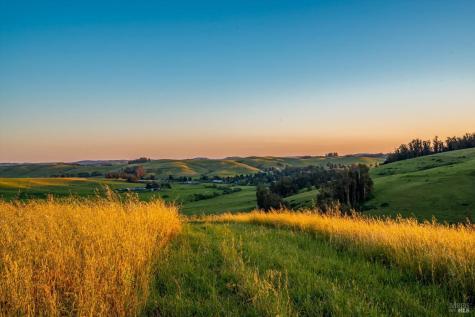 4707 Bloomfield Road Petaluma CA 94952