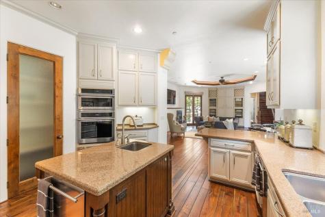 913 Turnberry Court Windsor CA 95492