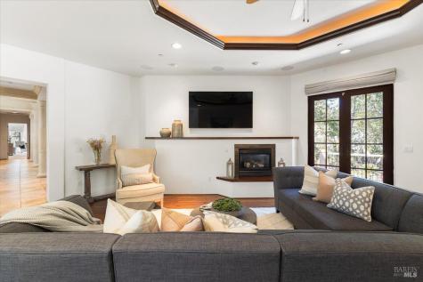 913 Turnberry Court Windsor CA 95492