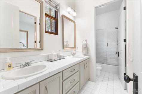913 Turnberry Court Windsor CA 95492