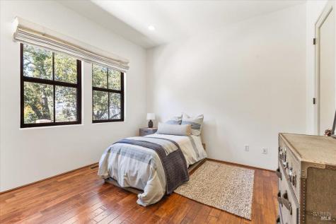 913 Turnberry Court Windsor CA 95492