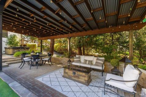 913 Turnberry Court Windsor CA 95492