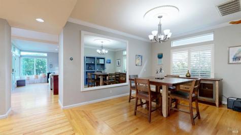 1826 Adobe Creek Drive Petaluma CA 94954