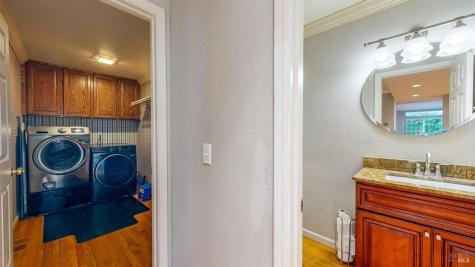 1826 Adobe Creek Drive Petaluma CA 94954