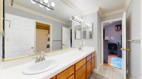 1826 Adobe Creek Drive Petaluma CA 94954
