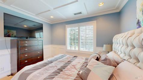 1826 Adobe Creek Drive Petaluma CA 94954
