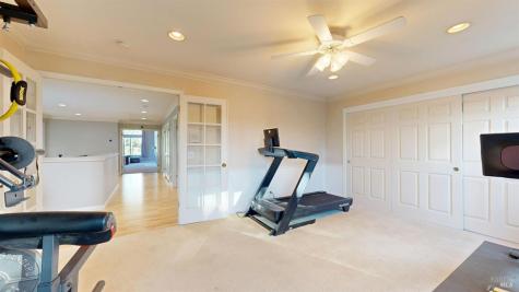 1826 Adobe Creek Drive Petaluma CA 94954