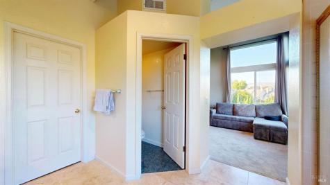 1826 Adobe Creek Drive Petaluma CA 94954