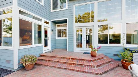 1826 Adobe Creek Drive Petaluma CA 94954