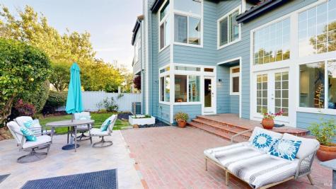 1826 Adobe Creek Drive Petaluma CA 94954