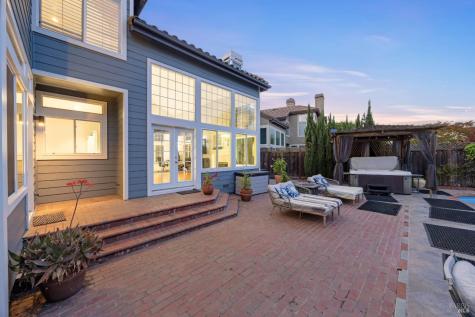 1826 Adobe Creek Drive Petaluma CA 94954