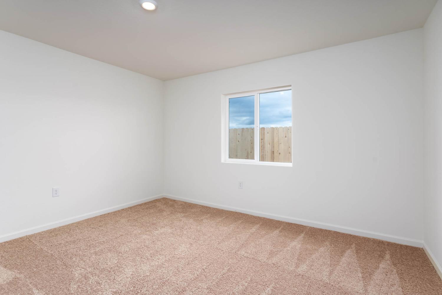2286 George Court Newman CA 95360