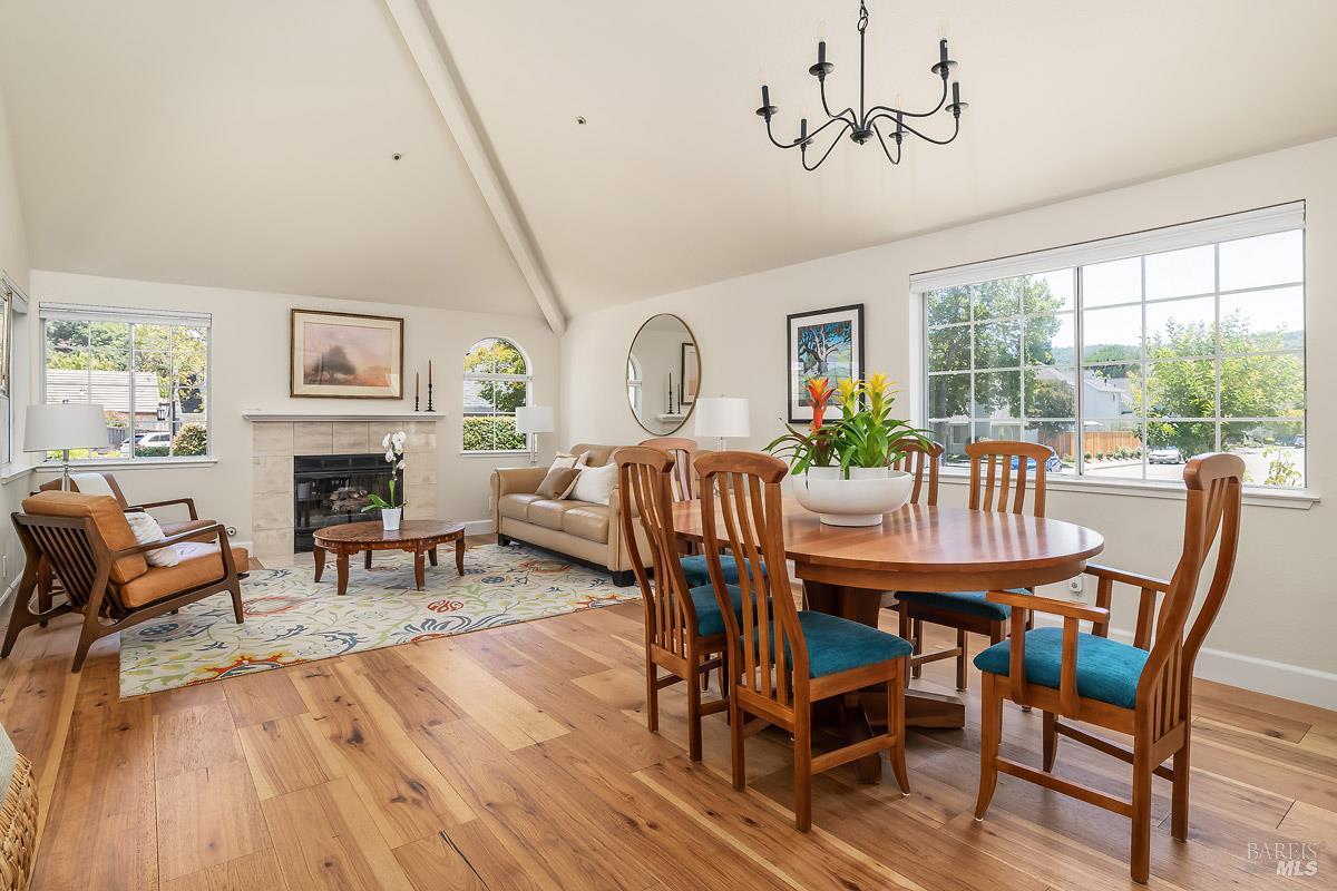 186 Ignacio Valley Circle Novato CA 94949