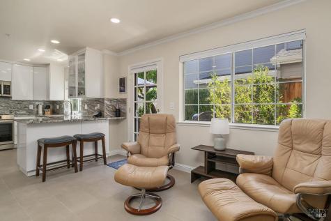 186 Ignacio Valley Circle Novato CA 94949