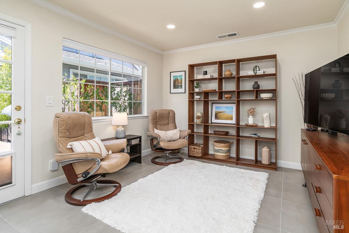 186 Ignacio Valley Circle Novato CA 94949